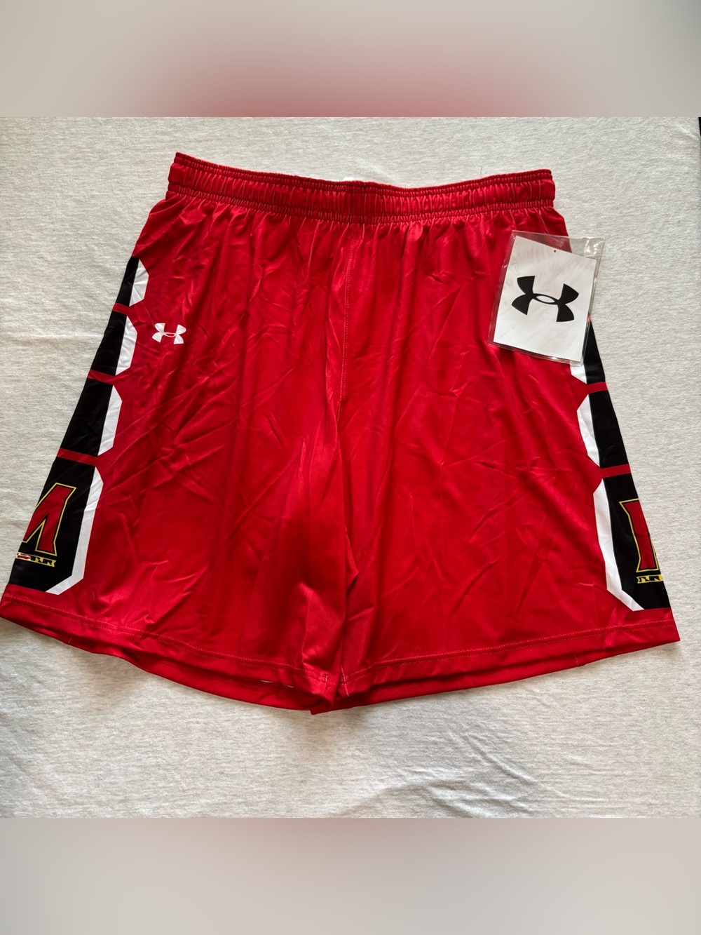 Under Armour Maryland Terrapins Women’s Basketball Shorts Red NWT L